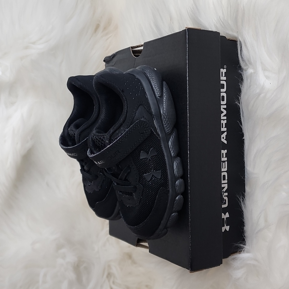 Boys Under Armour Shoes
